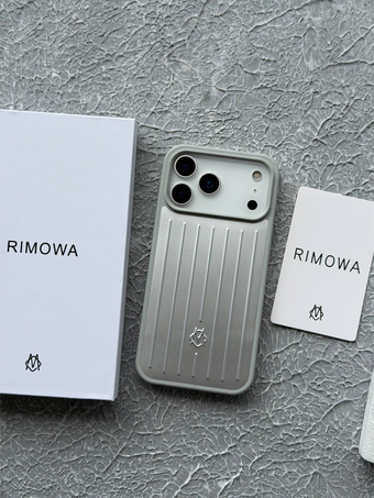 کاور برند rimowa مناسب برای آیفون 18pro max