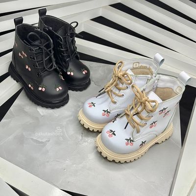 بوت طرح گیلاسی چری 2394351