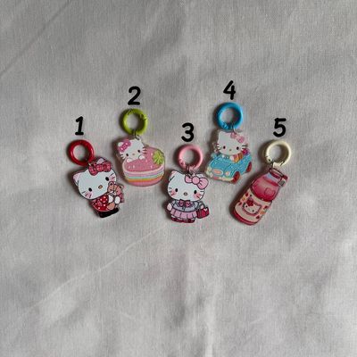 پلکسی چارم های هلو کیتی🩷