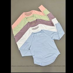 تیشرت آستین بلند