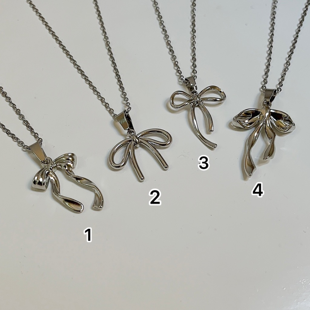 گردنبند پاپیون