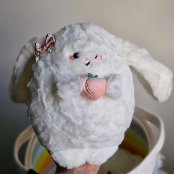 خرگوش هلو به دست (2سایز)