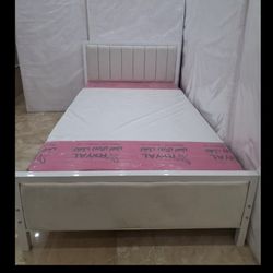 تخت یک و نیم نفره کد 041