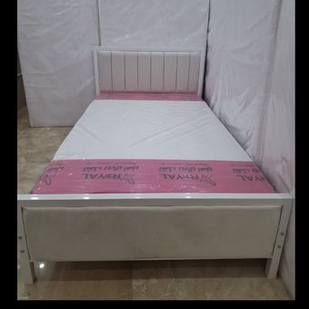 تخت یک و نیم نفره کد 041