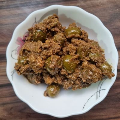 زیتون پرورده محلی با گردو مخصوص