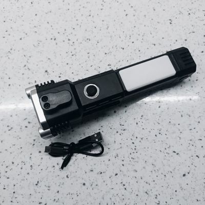 چراغ قوه پلیسی چندکاره مدل تاکتیکال حرفه‌ای | شارژی، ضدضربه با شیشه‌شکن، آهن‌ربا و پاوربانک اضطراری