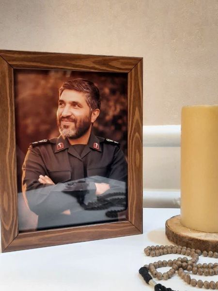 قاب عکس شهید احمد کاظمی