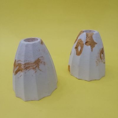 شمعدان شیاردار سنگی