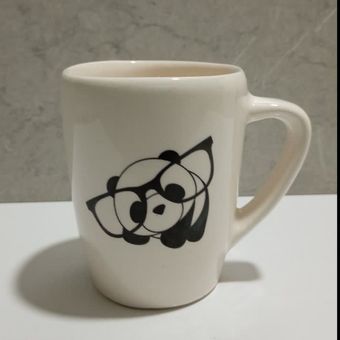 ماگ طرح پاندای عینکی مدل  A012