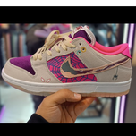 کفش nike sb dunk low pro x spider-verse(gwen stacy)