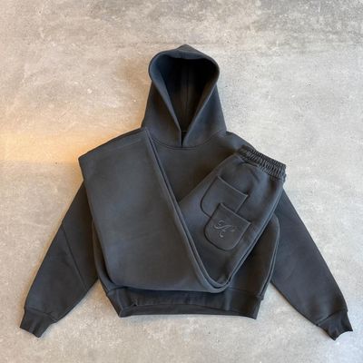 هودی مشکی  پفکی