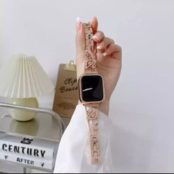 بند بنگلی استیل طرح قو با طراحی خاص