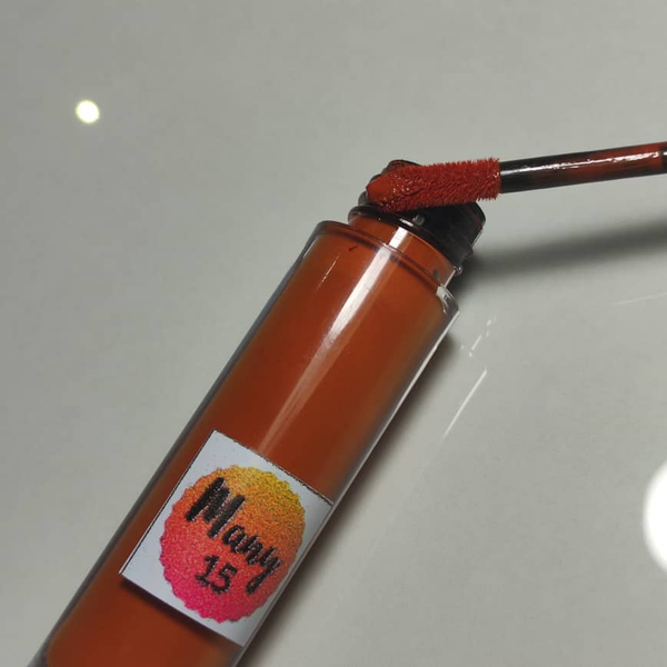 رژلب مایع Many