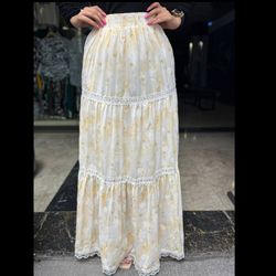 دامن گل برجسته اکلیلی کد 666