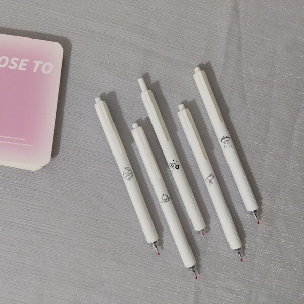 پک روان نویس موکا طرح فضانورد