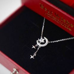 گردنبند نقره ستاره و‌ماه