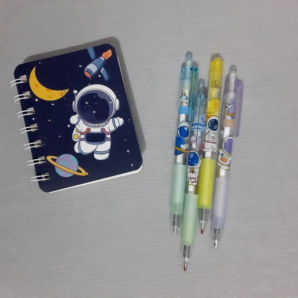 روان نویس طرح فضانورد