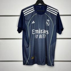 لباس سوم رئال مادرید 2026