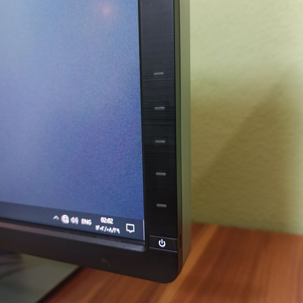 مانیتور 24 اینچ دل مدل Dell u2413f استوک