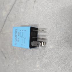 میکرو رله پنج پایه آبی کارتیل