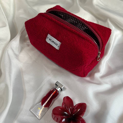 کیف آرایشی تدی آلبالویی