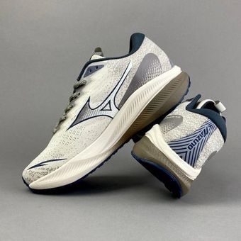 کتونی رانینگی میزانو Mizuno Astro Plus