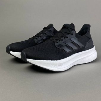 کتونی آدیداس مردانه‌ اولترا‌بوست مشکی Adidas Ultraboost 5 مدل ID8814