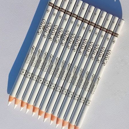 مداد چشم پوکه بلند