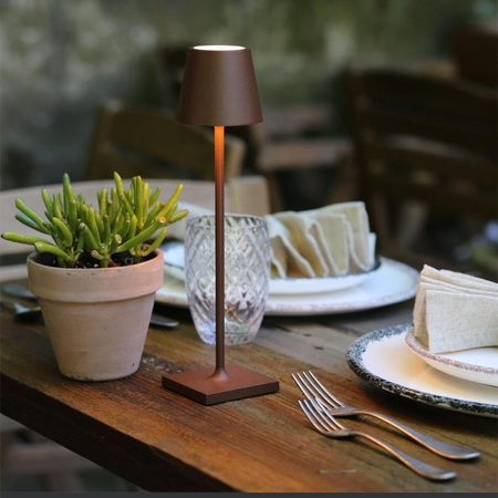 آباژور رو میزی لمسی