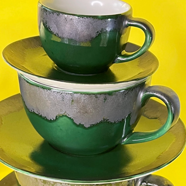 فنجان قهوه زمردی