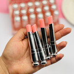 بالم لب دیور | ویتامینه، آبرسان و نرم‌کننده لب با رنگ طبیعی