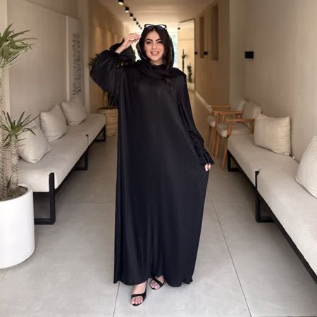 عبا آذر