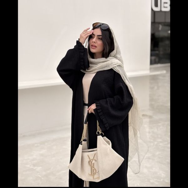 عبا دلآرا مشکی