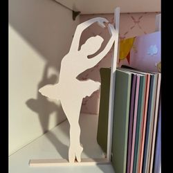 نگهدارنده کتاب طرح ballerina