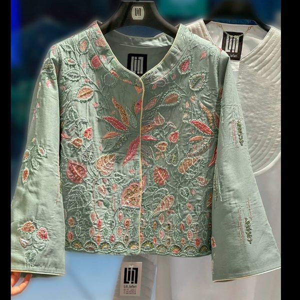 کت limited edition