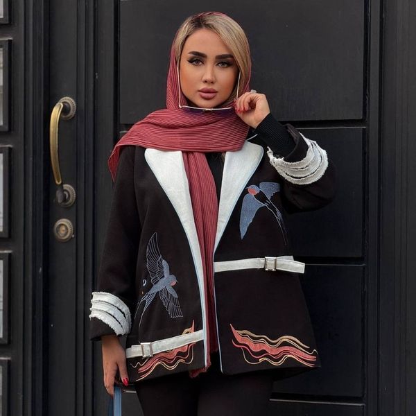 کت پرستو (فوتر)