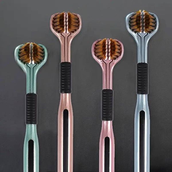 مسواک سه طرفه بزرگسالان M.A.I