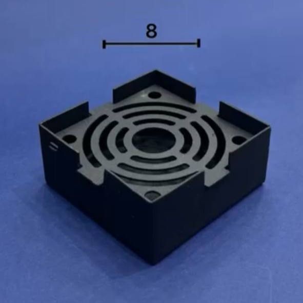 زیرسیگاری فلزی پنجره ای مشکی
