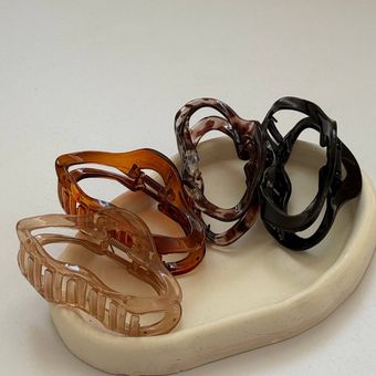 کلیپس دفرمه 😍 مخصوص موهای پر حجم