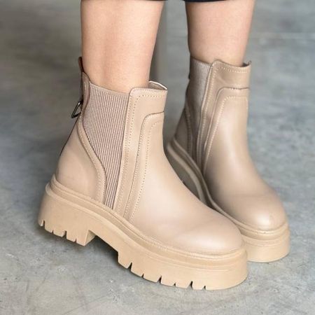 نیم بوت چرم دخترانه کرم بغل کش