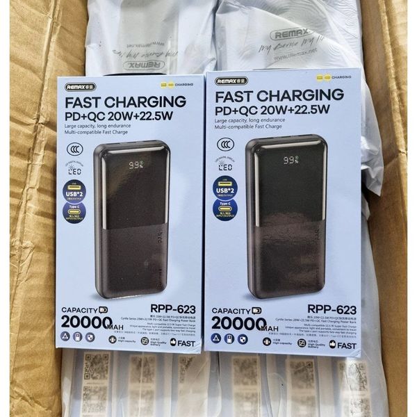 پاوربانک ریمکس مدل RPP 623 –ظرفیت واقعی 20000 میلی‌آمپر