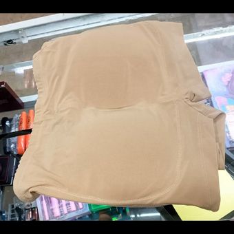 شورت گنی زنانه مدل پروتز دار بغل ران برند نانینا رنگ کرم سایزXXL