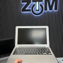 لپ‌تاپ استوک Apple MacBook Air