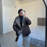 کت چرم قهوه ای داخل تدی