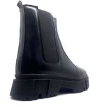 نیم بوت چلسی برشکا