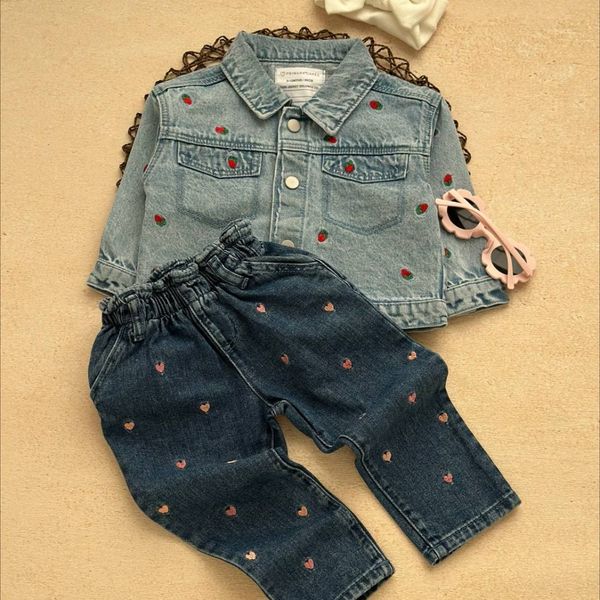 کت جین توت فرنگی , شلوار جین قلبی (کد 2108)