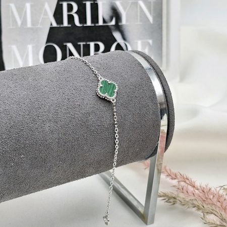 دستبند نقره ونکلیف سبز
