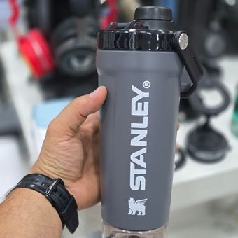 بطری شیکر باشگاهی برند Stanley