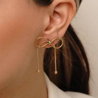 گوشواره پاپیون