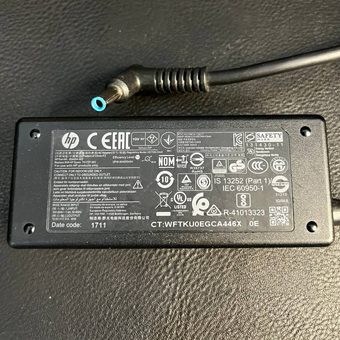 شارژر لپ تاپ 19.5 ولت 2.31 آمپر اچ پی HP